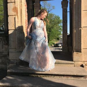 Meet your Posher, Tessa